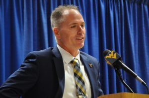 Mark Kellogg won't hold back in getting WVU women's team to full-court press this season